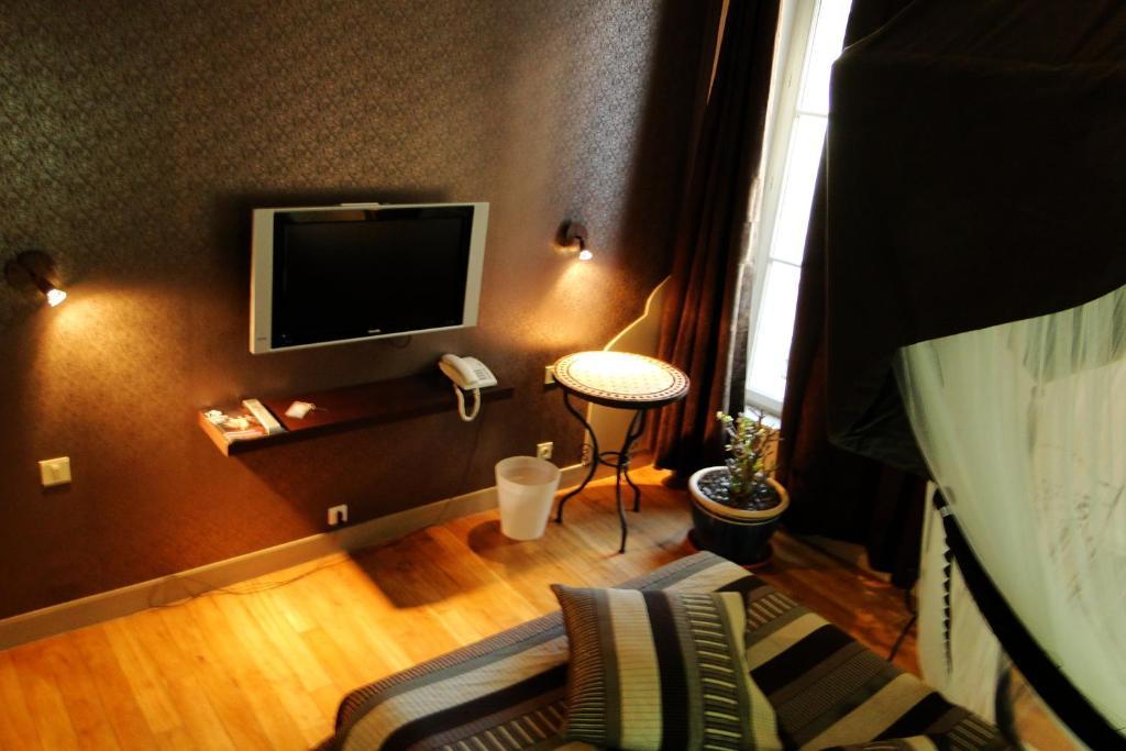 Hotel Archange オルレアン 部屋 写真